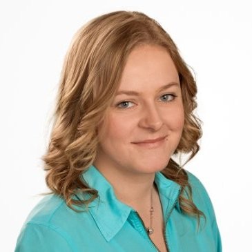 Natalie Lewicki Headshot